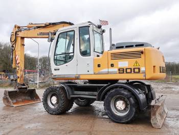 Used heavy machinery Liebherr A900C Mobilbagger